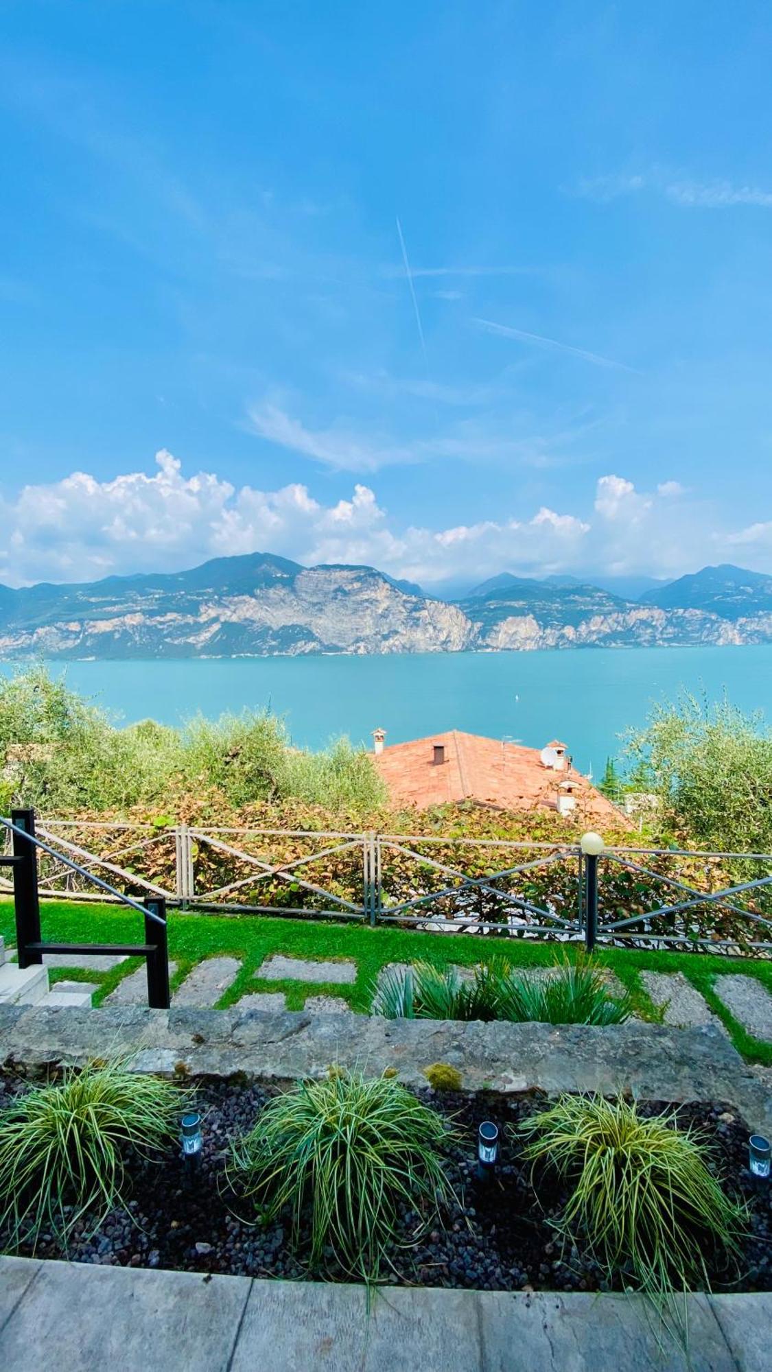 Welcome Traveller Charm Montees Apartment Brenzone sul Garda Exterior photo